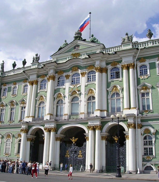 Sankt-Petersburg – Historia Ermitażu